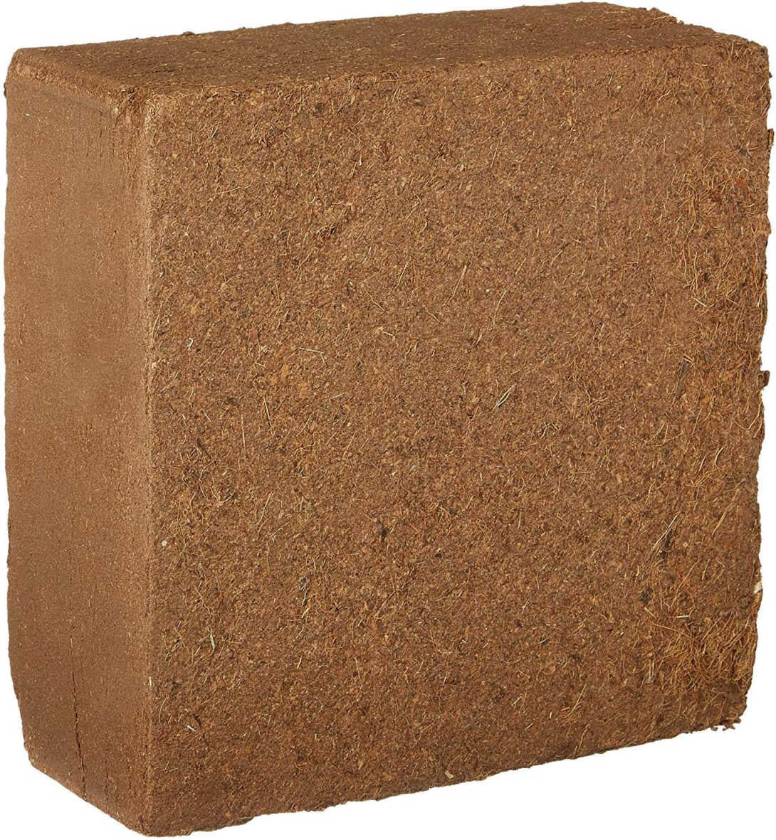 Pallet of 5KG Premium Coco Coir Bricks (210-220 Bricks)