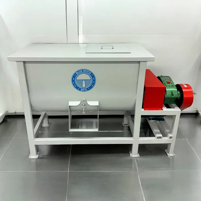 Blue Myco 400-liter ribbon mixer for commercial mushroom substrate